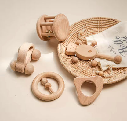Caja de juguetes de madera natural para bebés – Sonajeros y juguetes de estimulación temprana