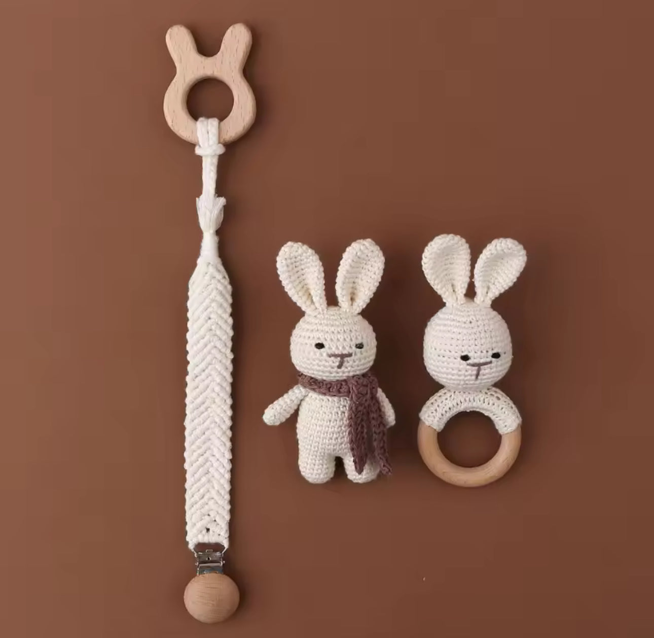 Coffret bébé anneaux de dentition et attache tétine