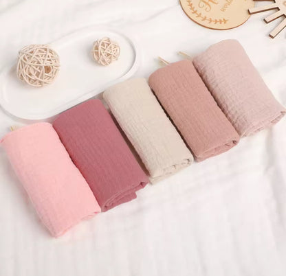 Assortiment de 5 langes en coton de gaz - Douceur naturelle pour bébé