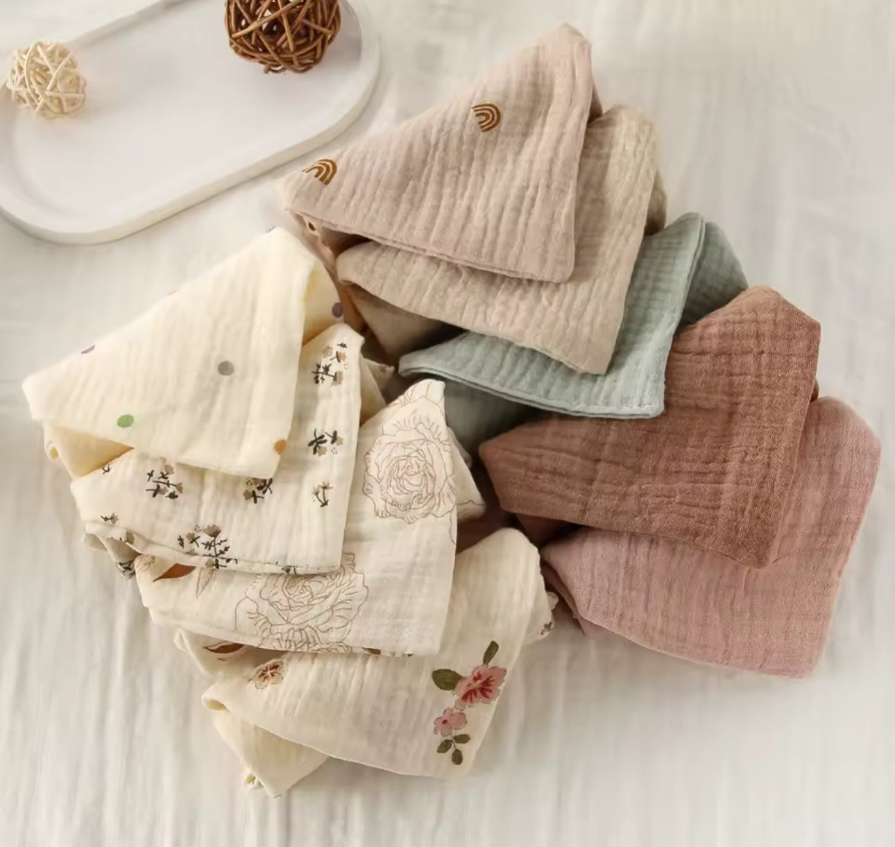 Assortiment de 5 langes en coton de gaz - Douceur naturelle pour bébé