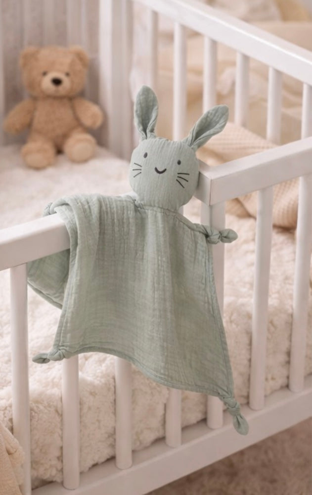 Doudou Lapin en Gaze de Coton – Douceur Naturelle dès la Naissance